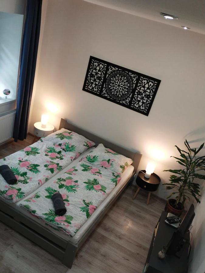 Apartamento Przy Rynku Duszniki Zdrój Exterior foto
